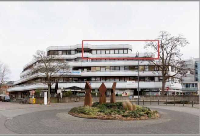 Zentral Leverkusen: Single With Balcony Apartment
