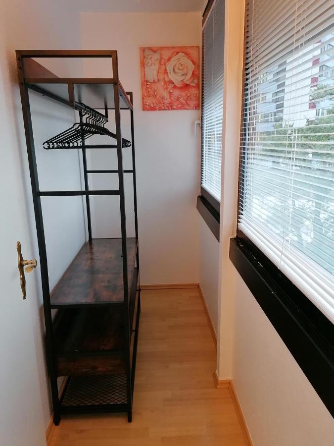 Apartment Zentral Leverkusen: Single With Balcony