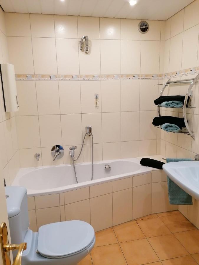 Apartment Zentral Leverkusen: Single With Balcony