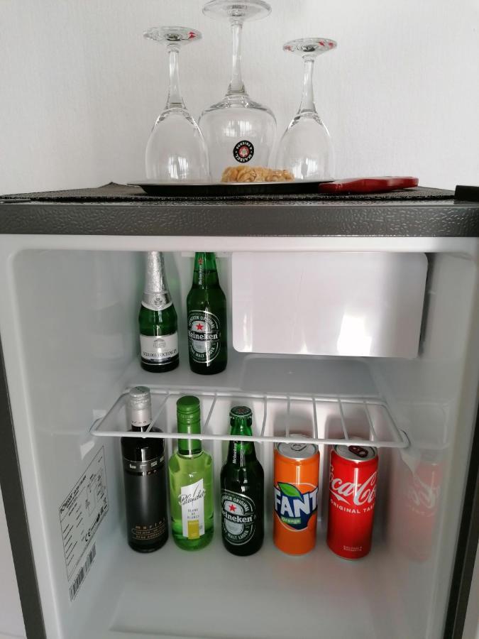 Zentral Leverkusen: Single With Balcony * Leverkusen
